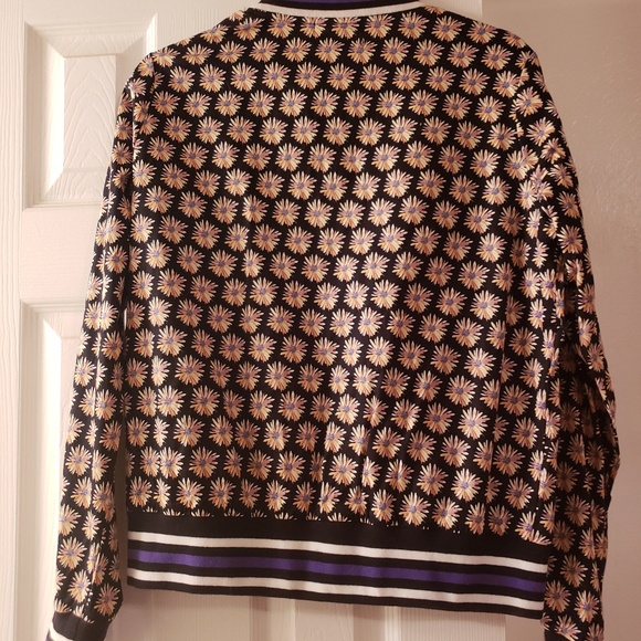 Jacket - Picture 3 of 4